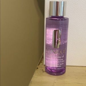 NEW! CLINIQUE TAKE THE DAY OFF MAKEUP REMOVER